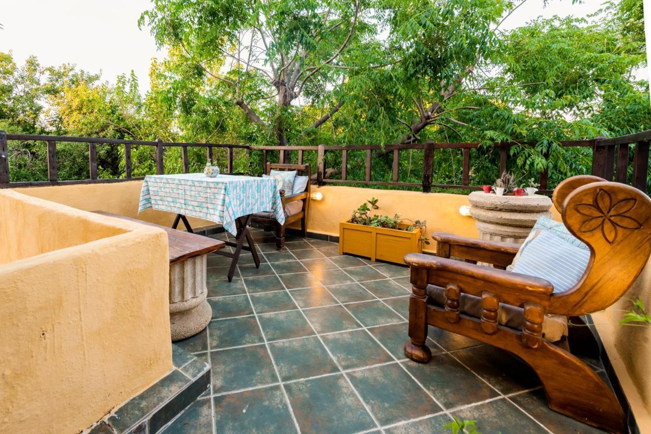 Secret Garden - Old Town Apartment Rhodes City Exterior photo