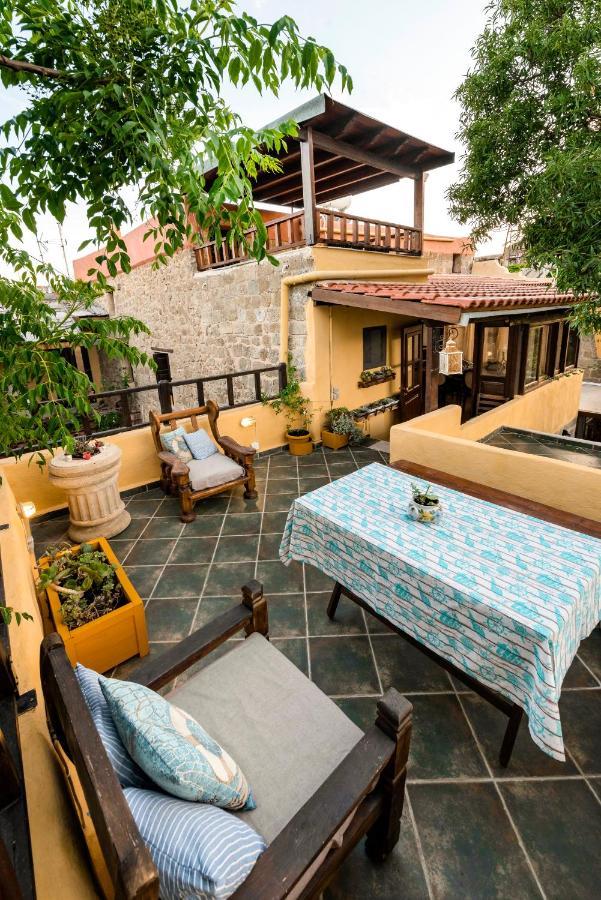 Secret Garden - Old Town Apartment Rhodes City Exterior photo