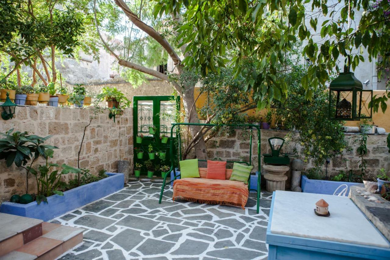 Secret Garden - Old Town Apartment Rhodes City Exterior photo